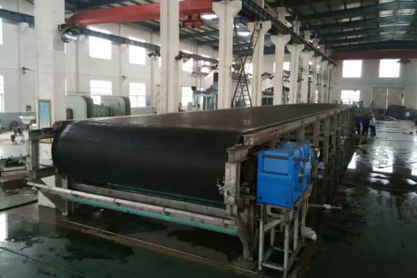 Horizontal Rubber Belt Vacuum Filter4