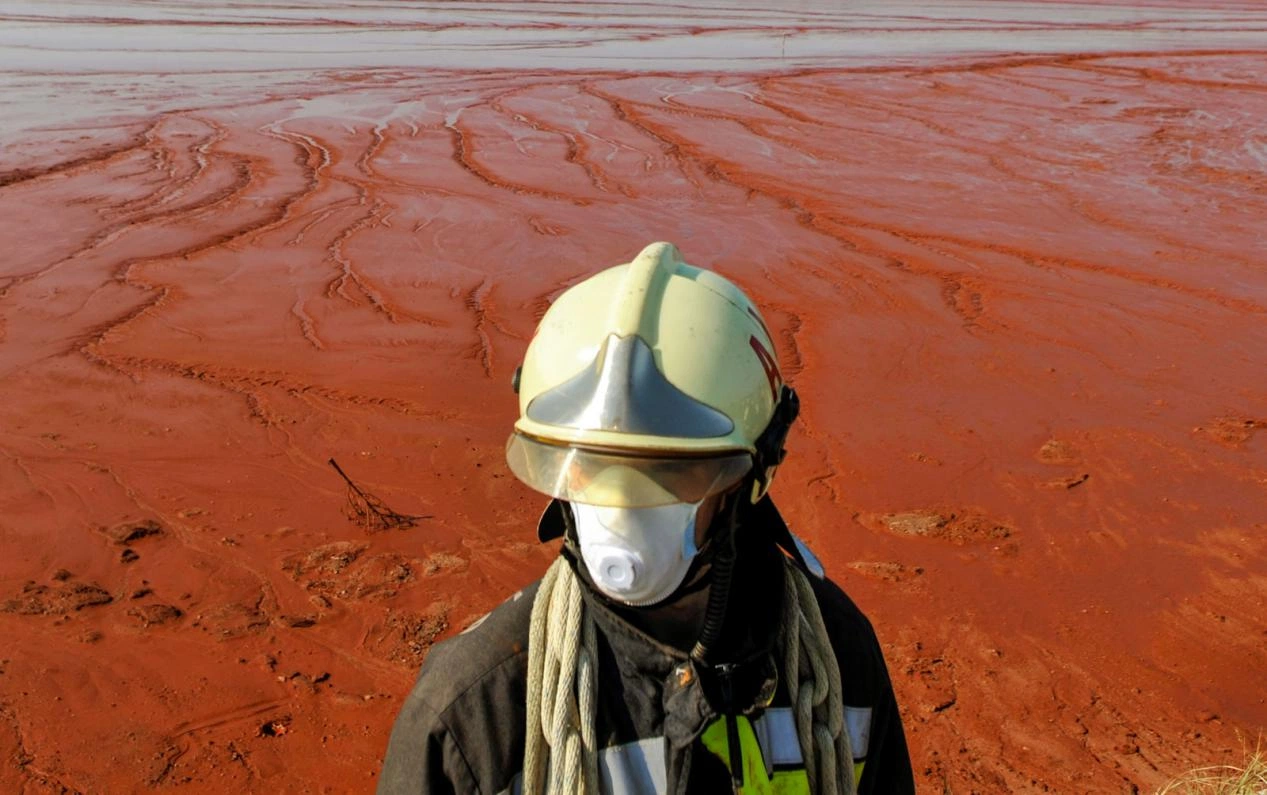 The impact of red mud on the environment